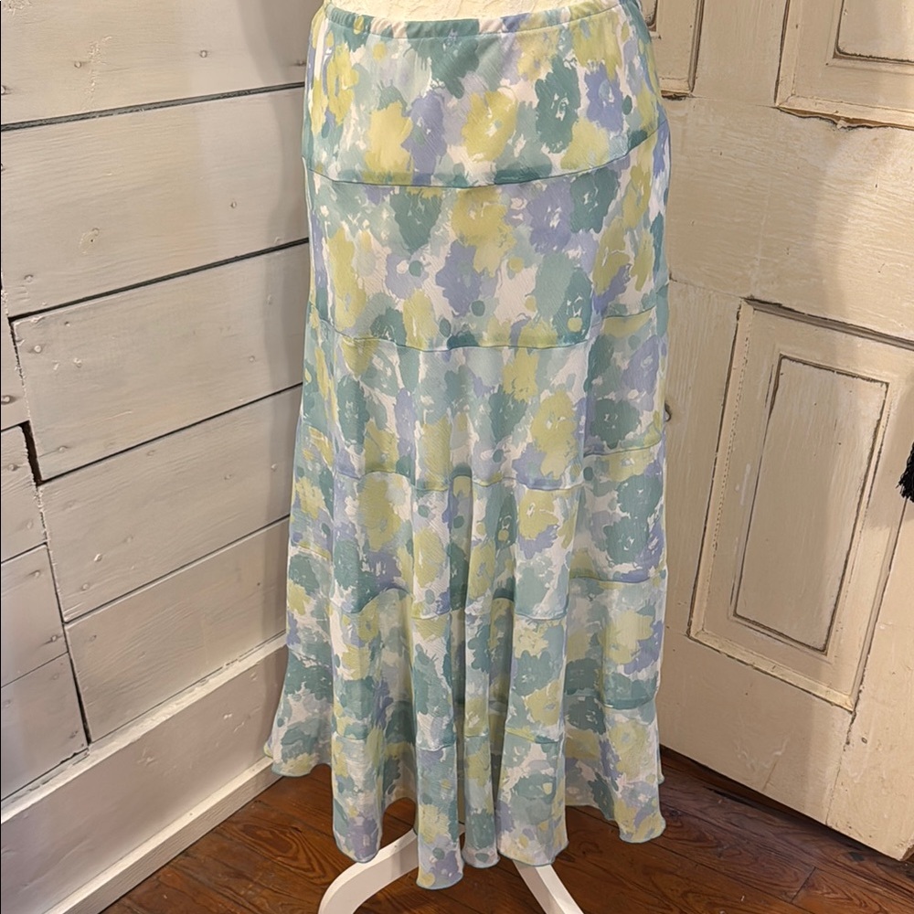 Ruby Rd Women Skirt Sz 10 Petite Pastel Floral Pull On Lined Flowing